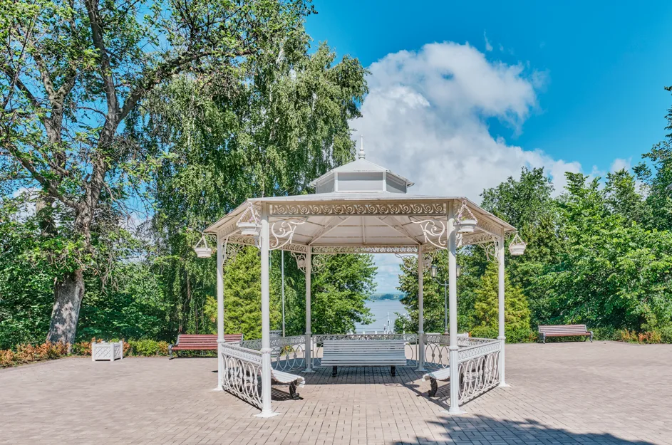 What Is a Gazebo